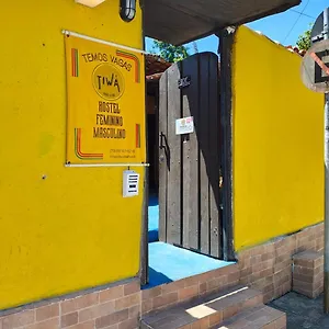 https://a-casa-da-santa.hotelsportoseguro.com